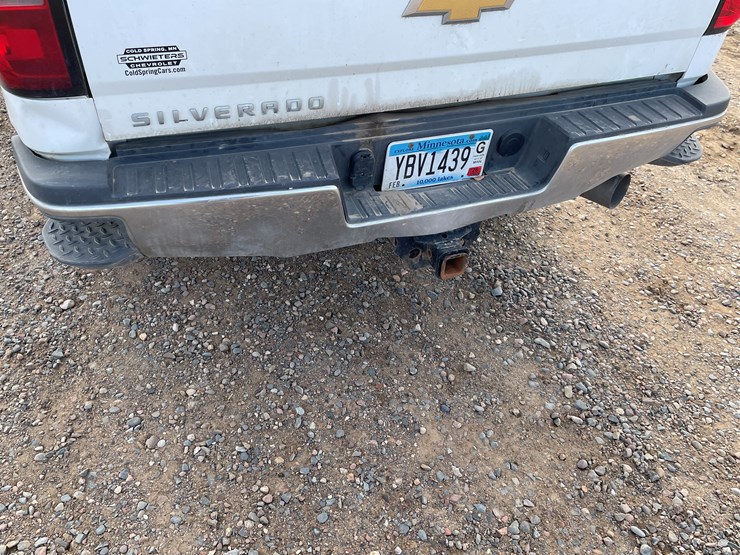 #1123-•-2019-chevrolet-silverado-pickup-truck(has-mn-title)-image-17