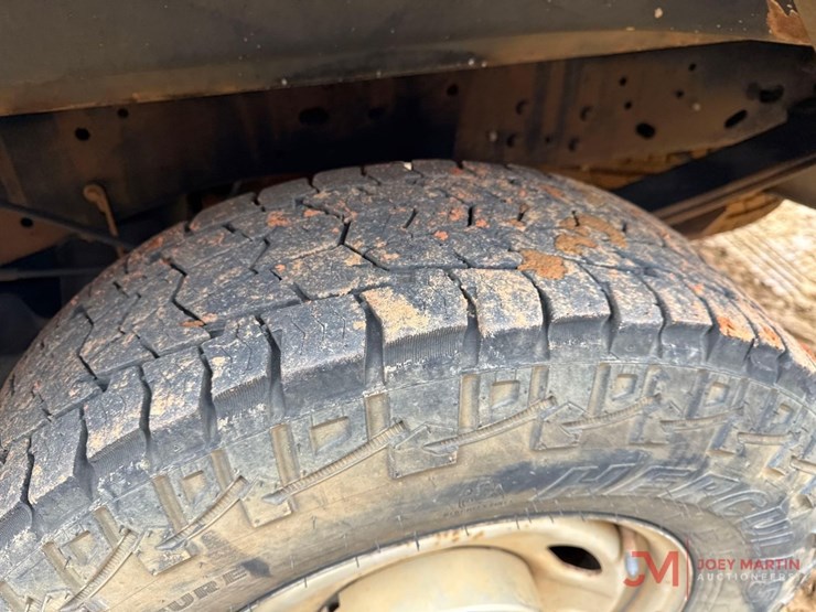 2011-ford-f250-xl-image-7