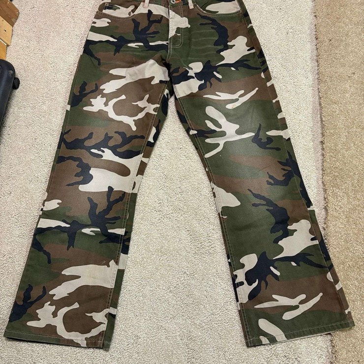 Women’s Camo Pants – Dark Green, W32 x L32, Light Green Adjustable W31-35 x L32.5 – 35.5