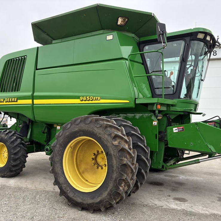JOHN DEERE 2000