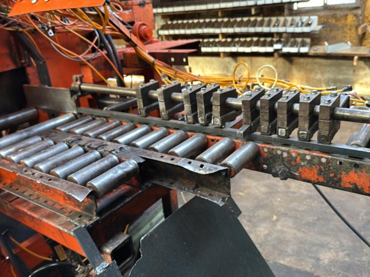 #108-•-chop-saw-image-10