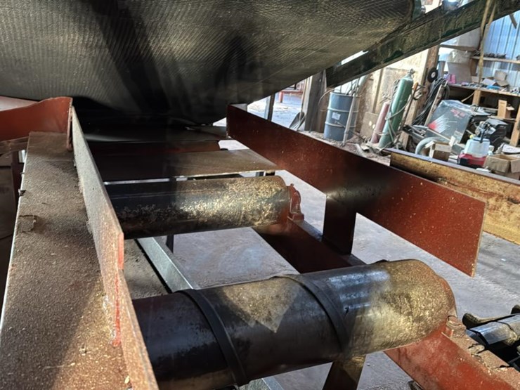 #114-•-live-rollcase-image-3