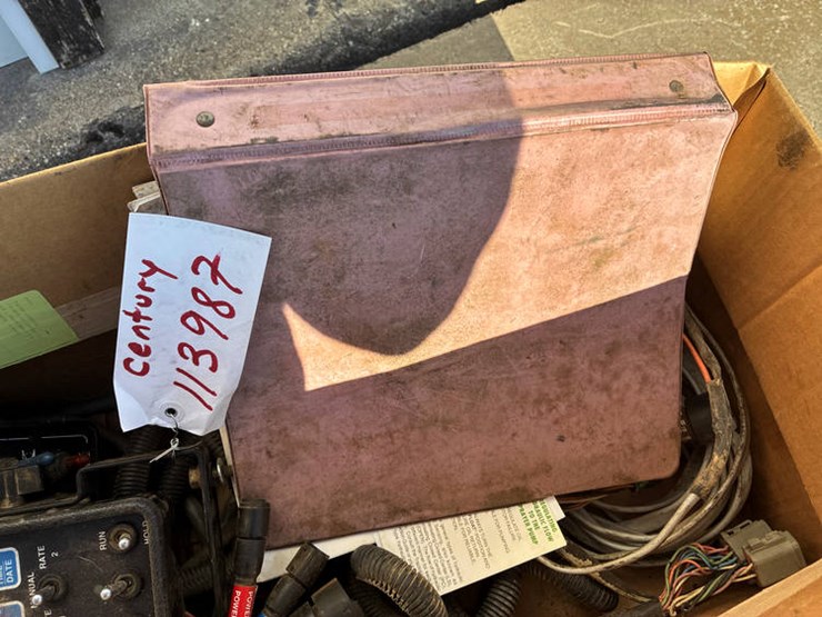 #113987-•-century-sprayer-image-34