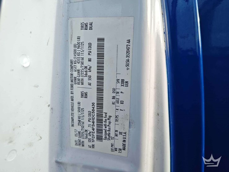 2017-ford-e450-image-5