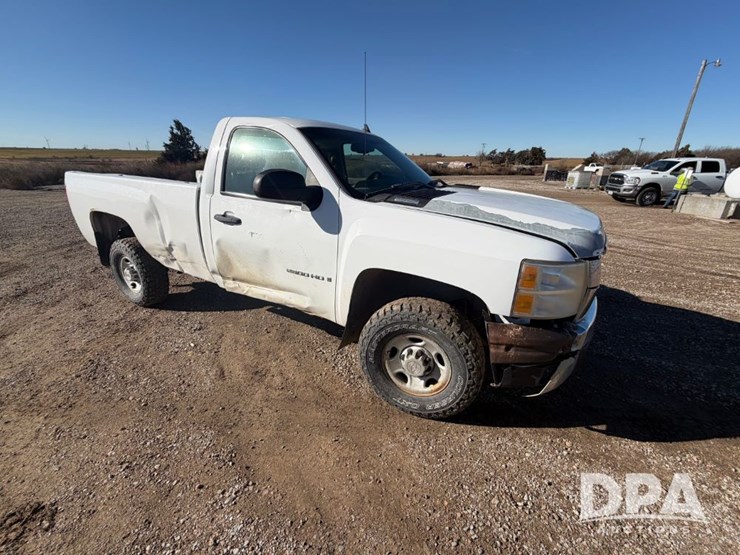 chevrolet-2500hd-image-5