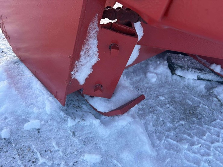 snowblower,-8’,-3pt,-540-pto,-hyd-spout,-(spout-cable-needs-work)-image-14