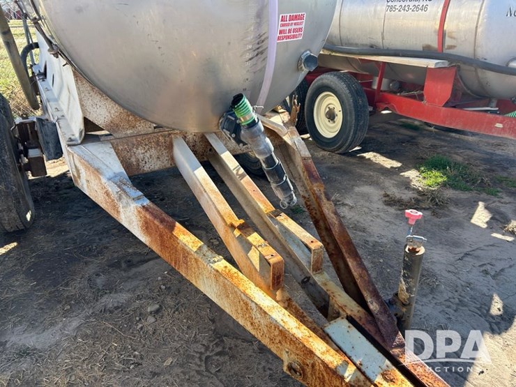 liquid-nurse-trailer-(cp1353,-tank-2112)-image-8