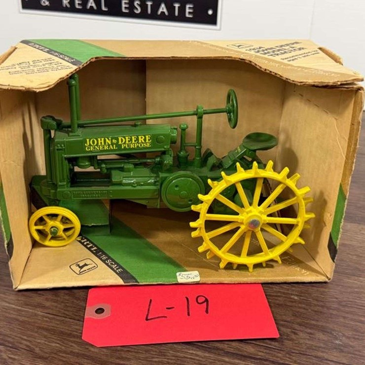 JOHN DEERE MODEL A