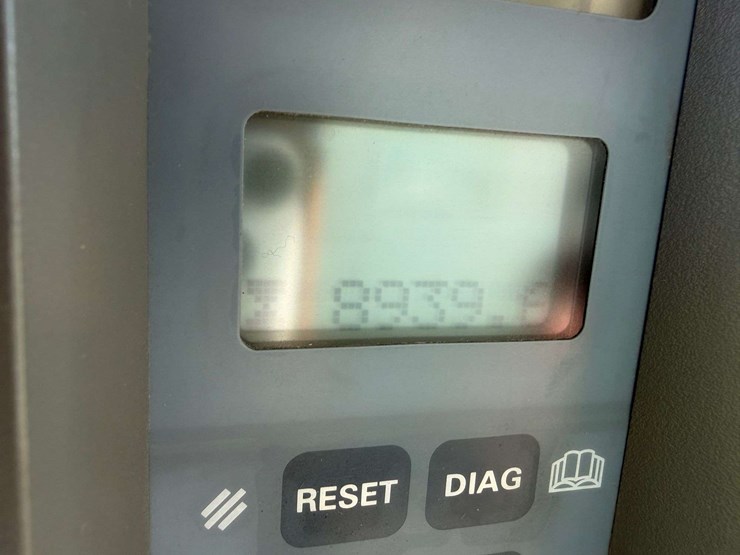 case-ih-mx220-image-44