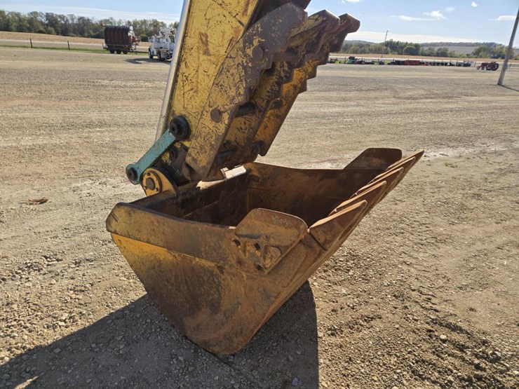 kobelco-sk220-lc-image-6