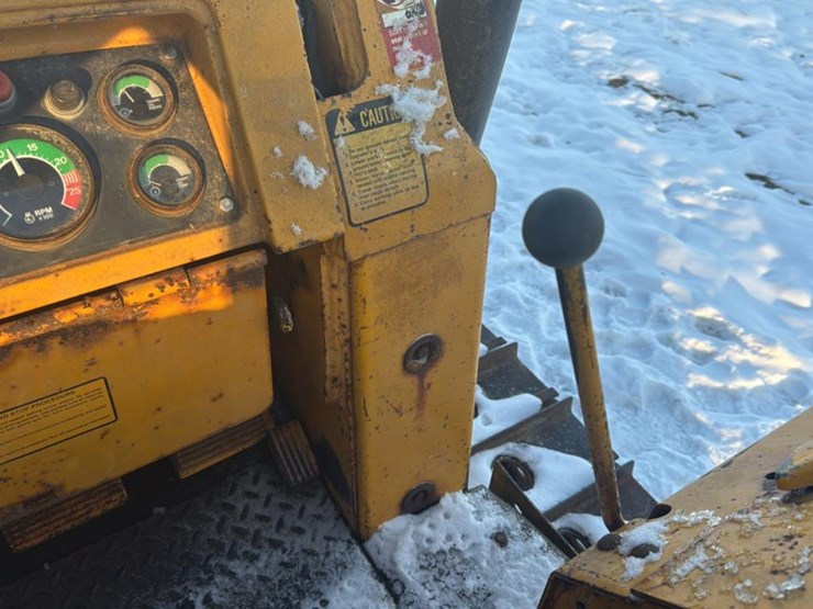 john-deere-555-image-36