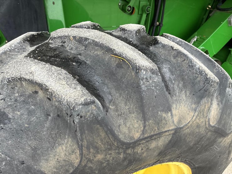 john-deere-2000-image-42