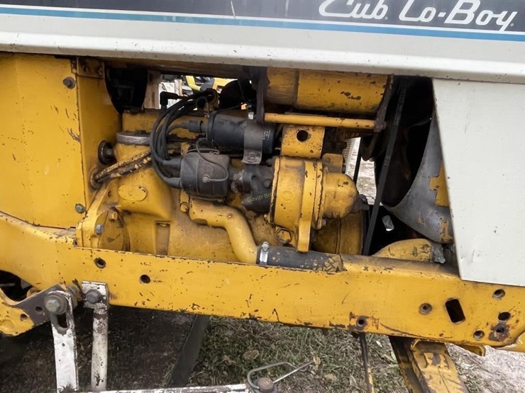 cub-lo-boy-154-utility-tractor-image-4