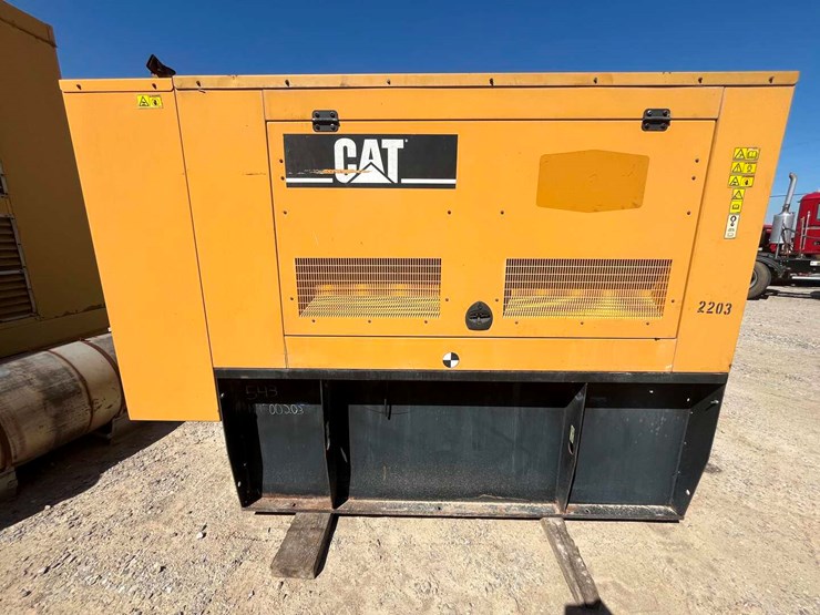 2006-caterpillar-d604s-generator-image-8