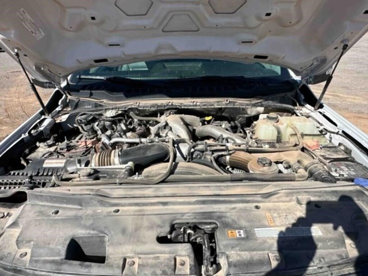 2024-ford-f350-image-34