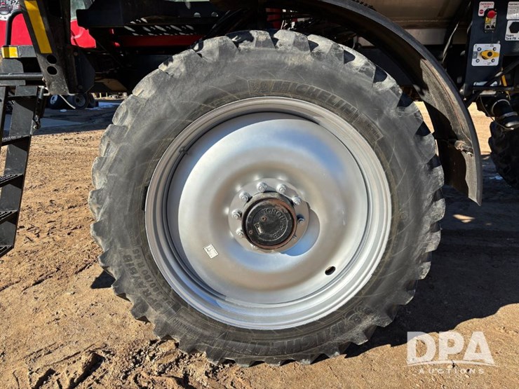 case-ih-patriot-4440-image-35