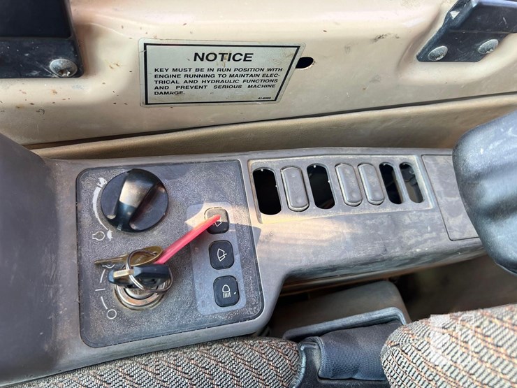 1999-caterpillar-312b-image-37