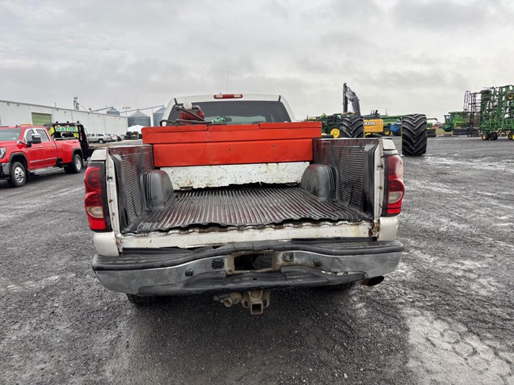 chevrolet-2500-image-15