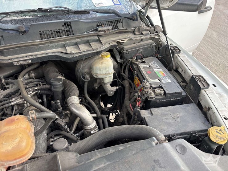 2014-dodge-ram-1500-image-11