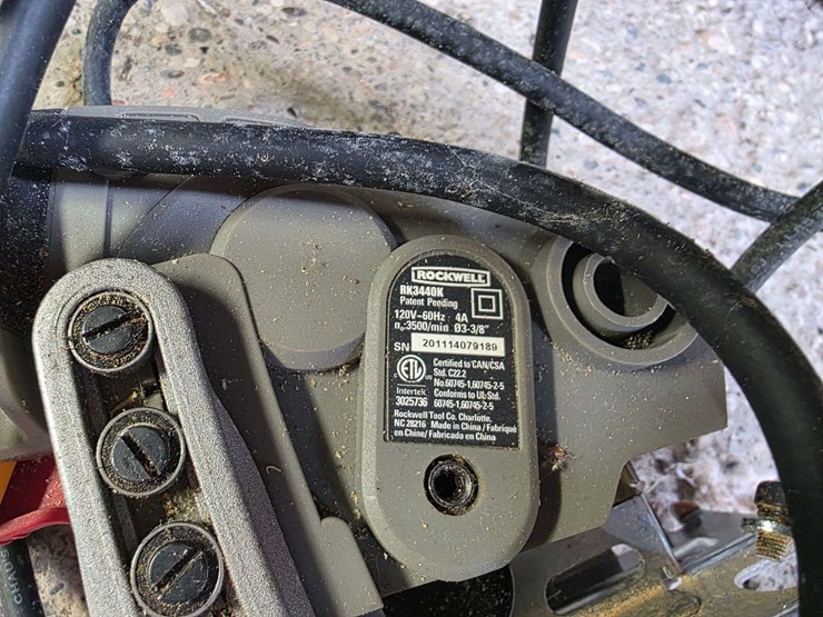 rockwell-versacut-electric-saw,-needs-new-cord,-used-very-little-image-6