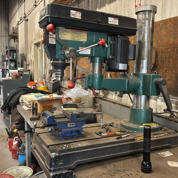 #173 • Grizzly Drill Press*