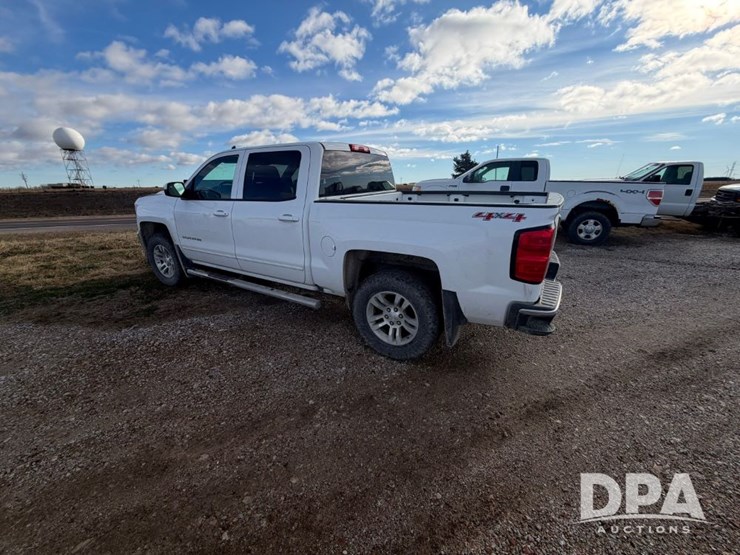 2017-chevrolet-1500-image-11