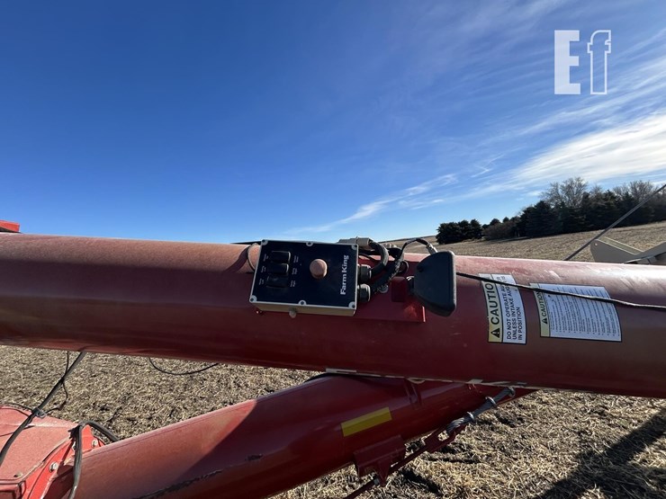 buhler-farm-king-16104-image-15