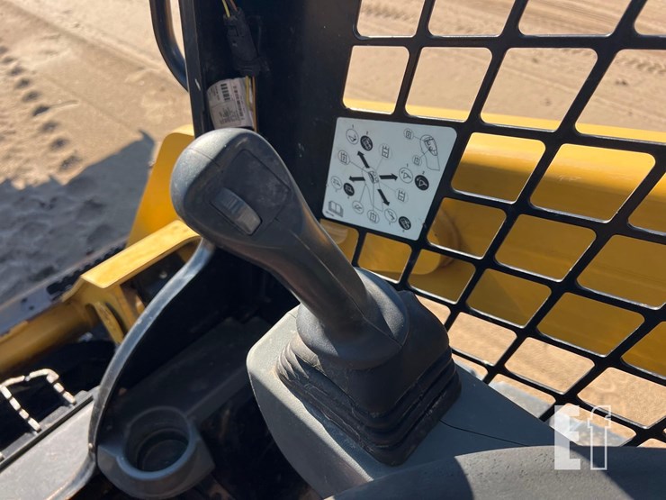 caterpillar-259d3-image-26