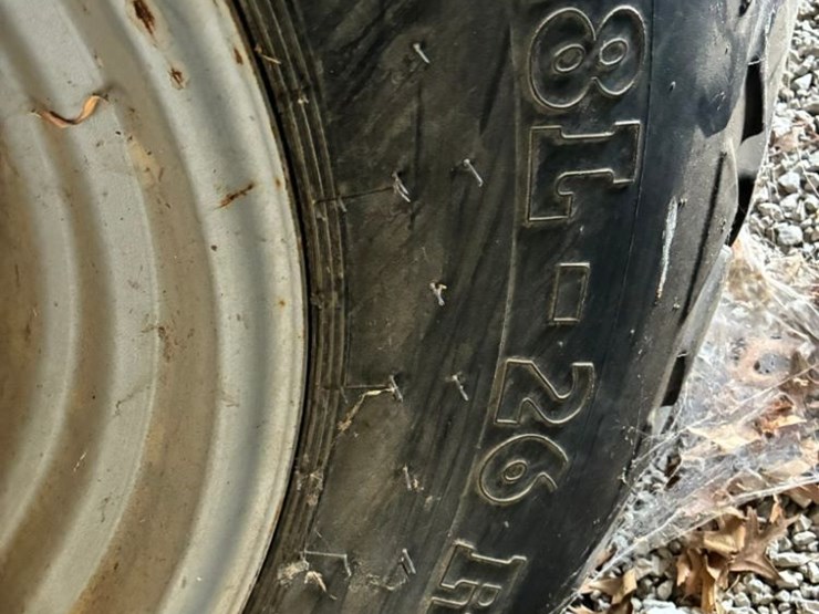 2011-massey-ferguson-2190-image-17