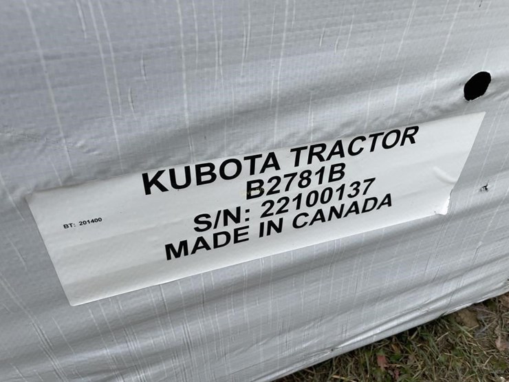 new-kubota-b2781b-snowblower-image-2