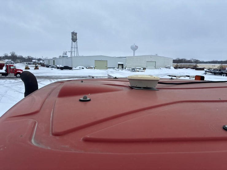 case-ih-magnum-190-image-70