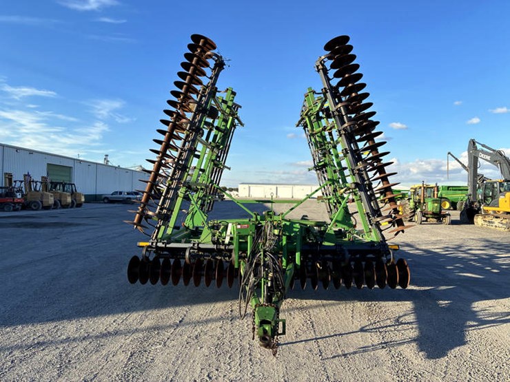 john-deere-726-image-4