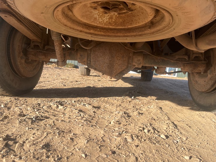 chevrolet-3500-image-16