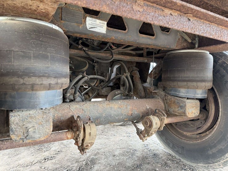 2006-utility-4000d-x-image-25