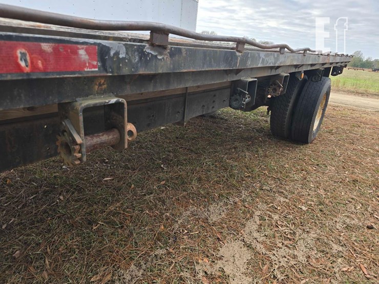 international-4700-image-11