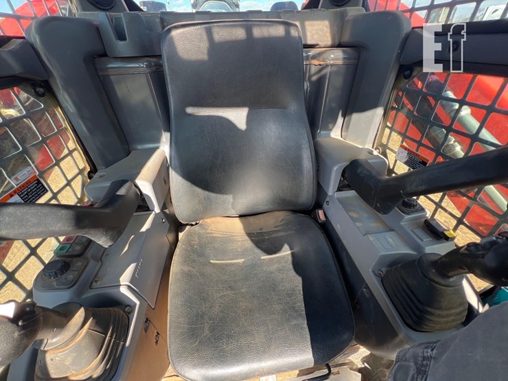 kubota-svl75-3-image-28