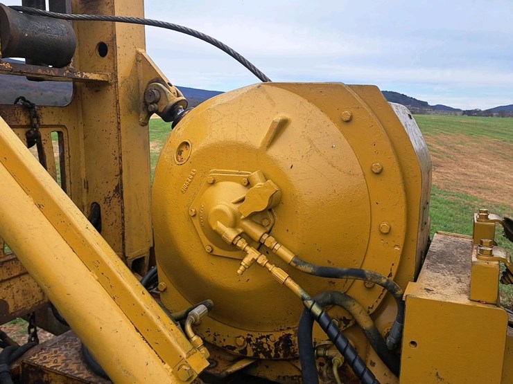 caterpillar-518c-image-22