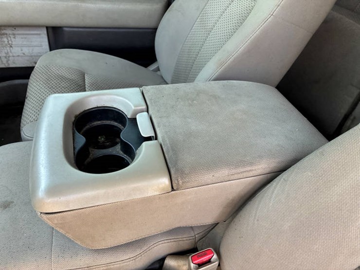 2010-ford-f150-xlt-image-41