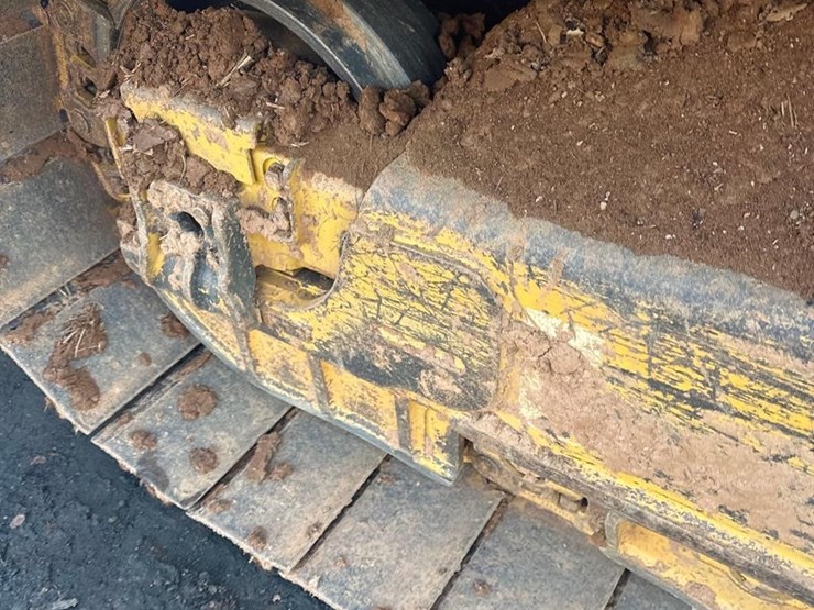 2019-komatsu-d51pxi-24-image-21