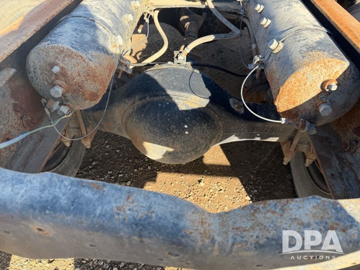 1997-volvo-f16-image-46