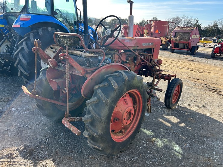 international-140-image-7