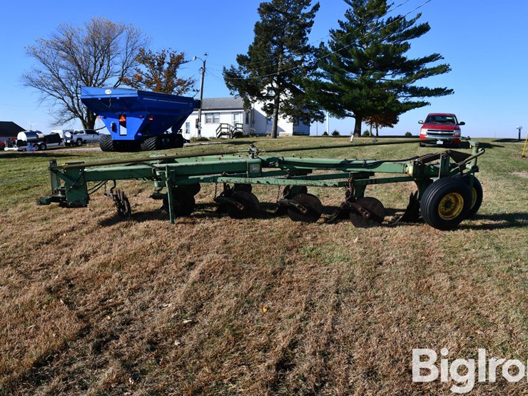 john-deere-5-image-8