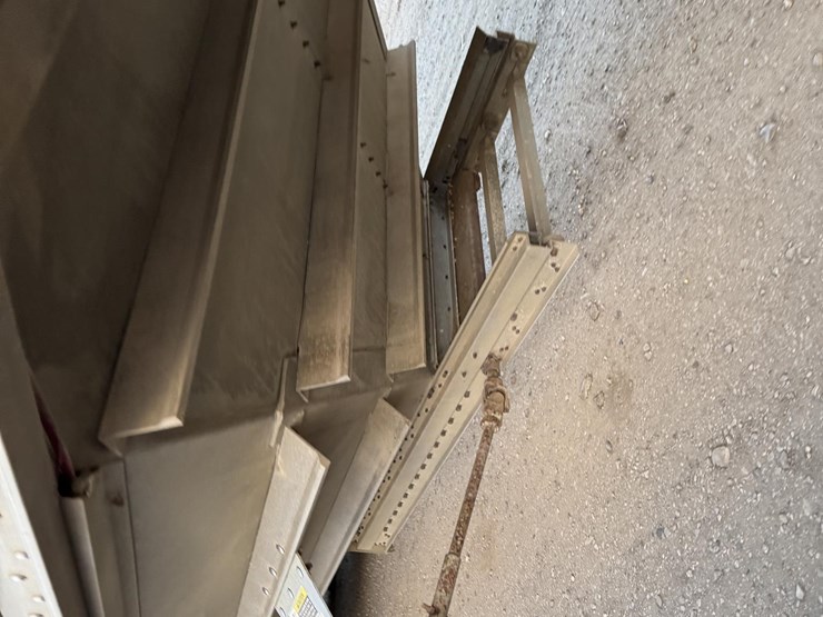 2002-stoughton-dolly-image-36