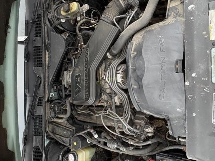 1995-ford-crown-victoria-lx-car-image-16