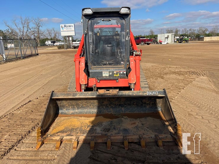 kubota-svl75-3-image-7