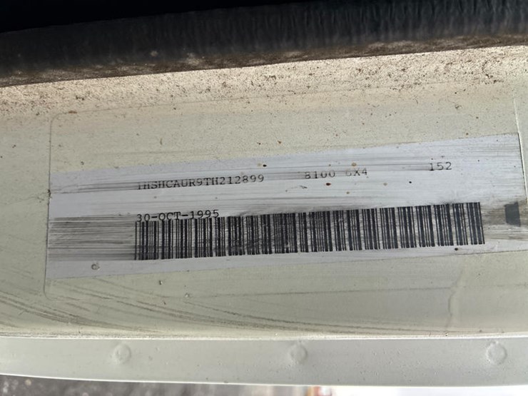 case-ih-8100-image-2