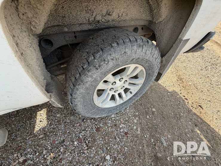 2017-chevrolet-1500-image-21