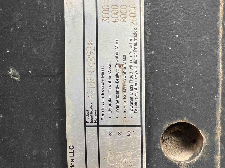 2014-case-ih-magnum-310-image-32