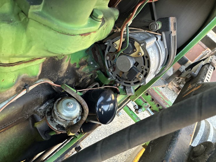 john-deere-2940-image-38