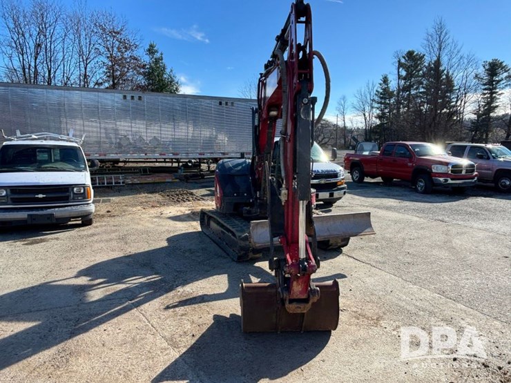 2020-yanmar-vio55-image-5